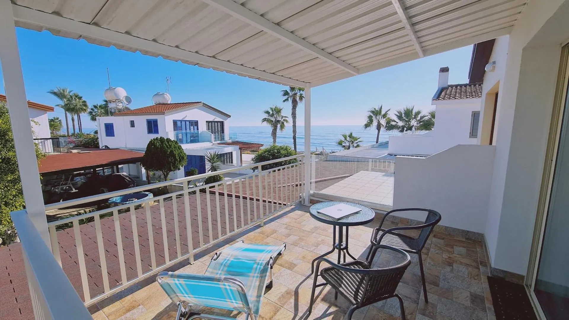Stay Crystal Waves Maisonette Meneou Apartment