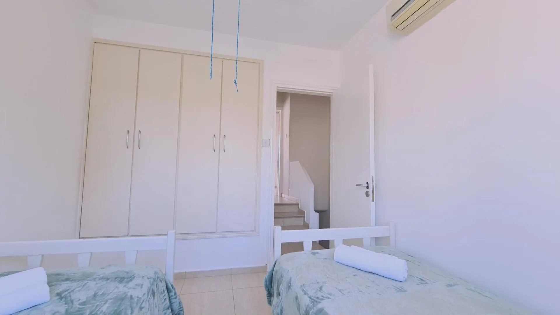 Stay Crystal Waves Maisonette Meneou Apartment